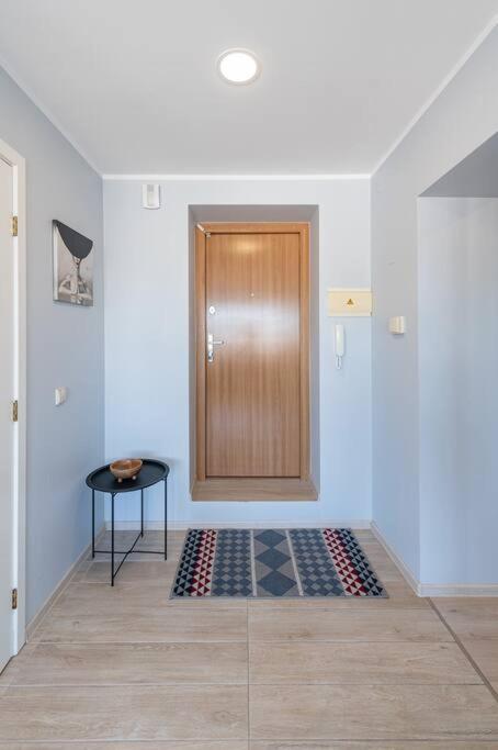 קובנה Central 2 Bd Apartment By Hostlovers מראה חיצוני תמונה